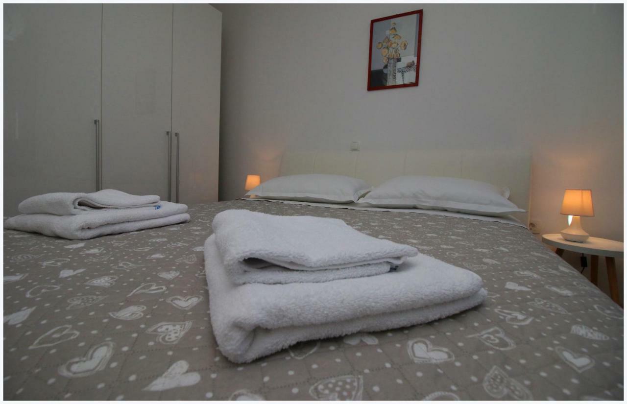 Apartments Silver Beauty Rogoznica  Extérieur photo
