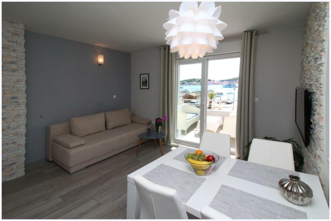 Apartments Silver Beauty Rogoznica  Extérieur photo
